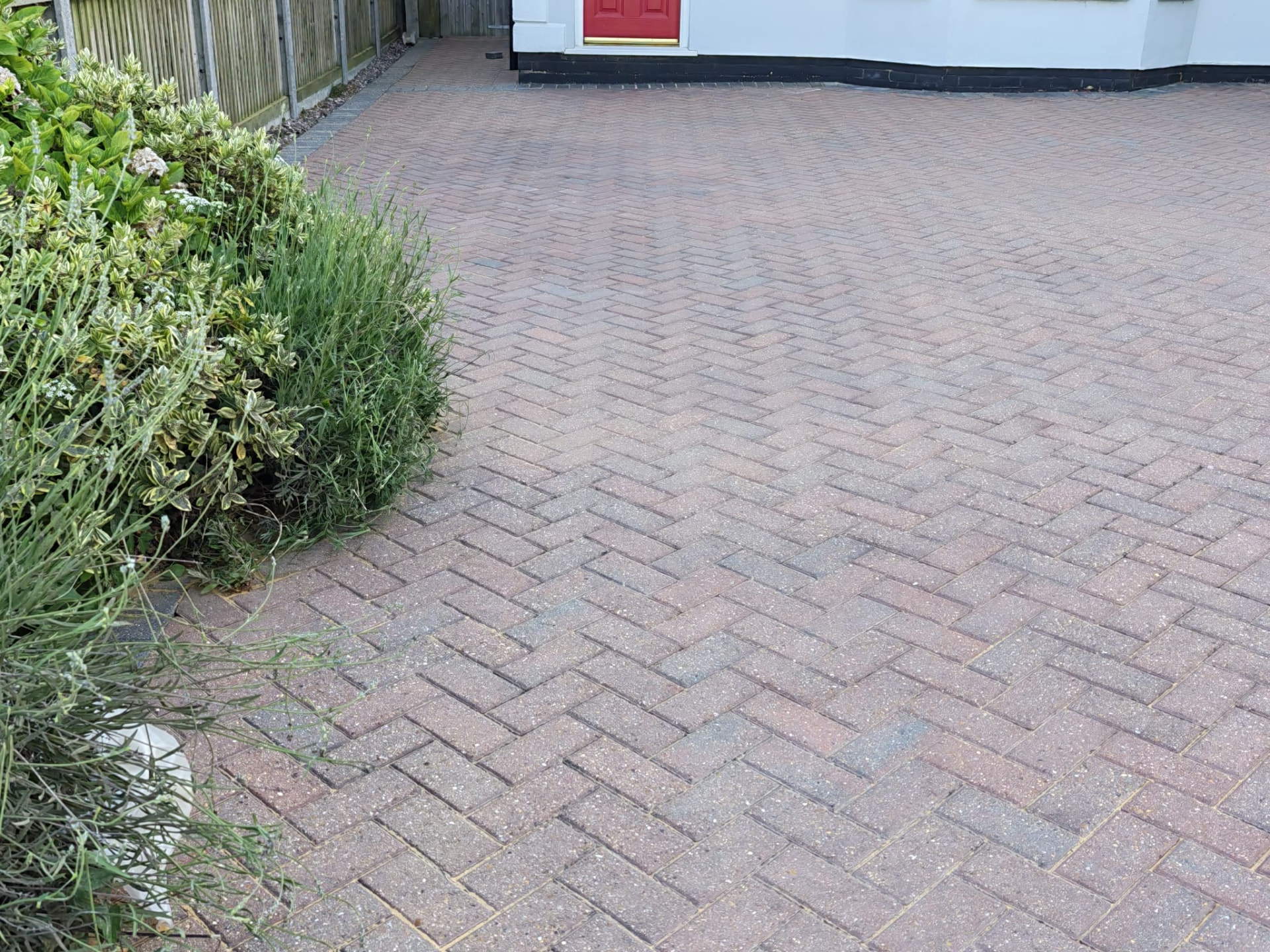Driveway cleaning project by OOR External, view 8